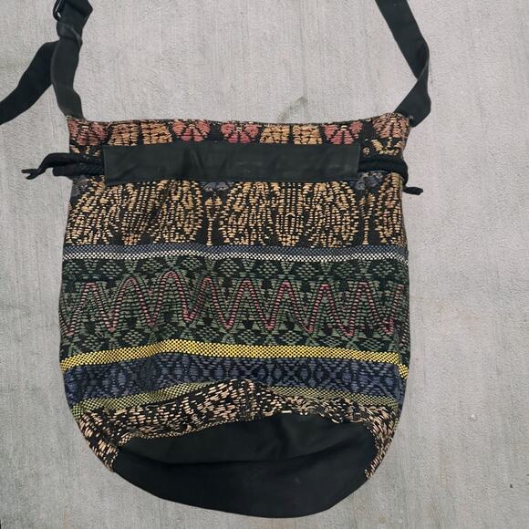 Patterned shoulder bag - Picture 2 of 3